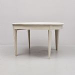 557546 Moon table